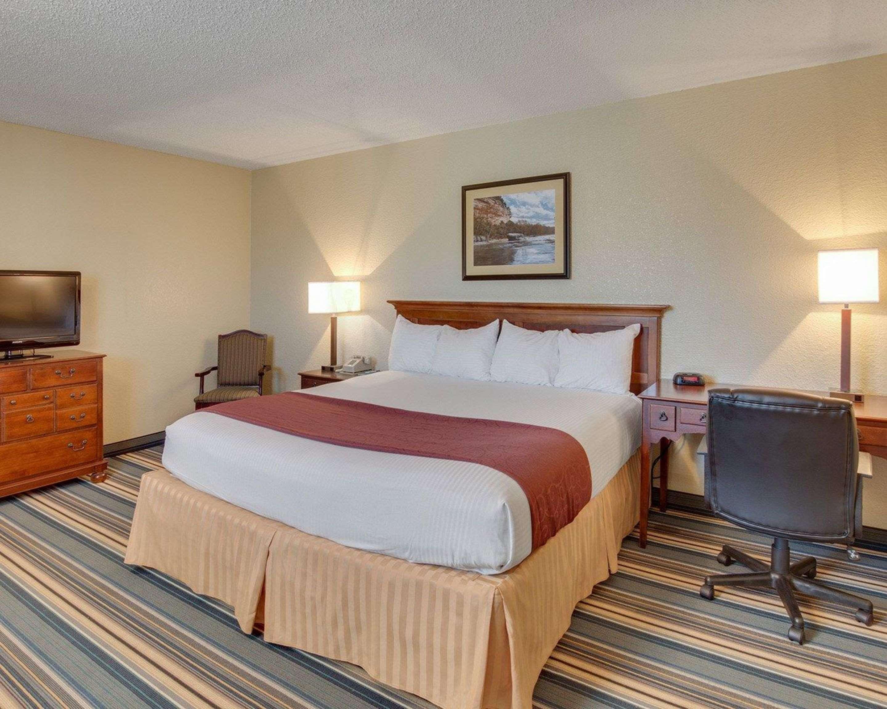 Days Inn By Wyndham Gatesville Esterno foto